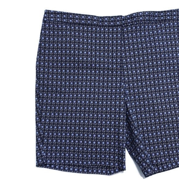 MARIO SERRANI Italy Blue & White Bermuda Shorts 16 - Picture 5 of 16